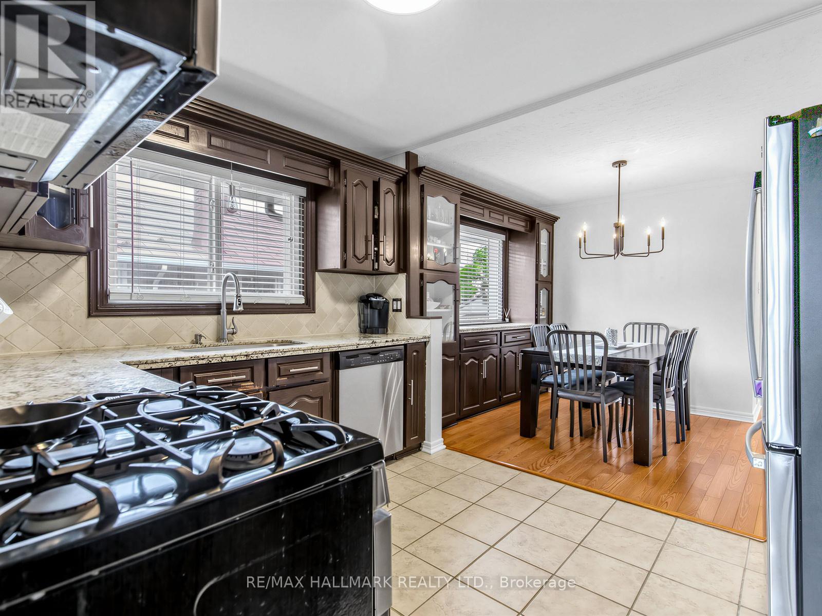 7 Penworth Road, Toronto (wexford-maryvale), Ontario