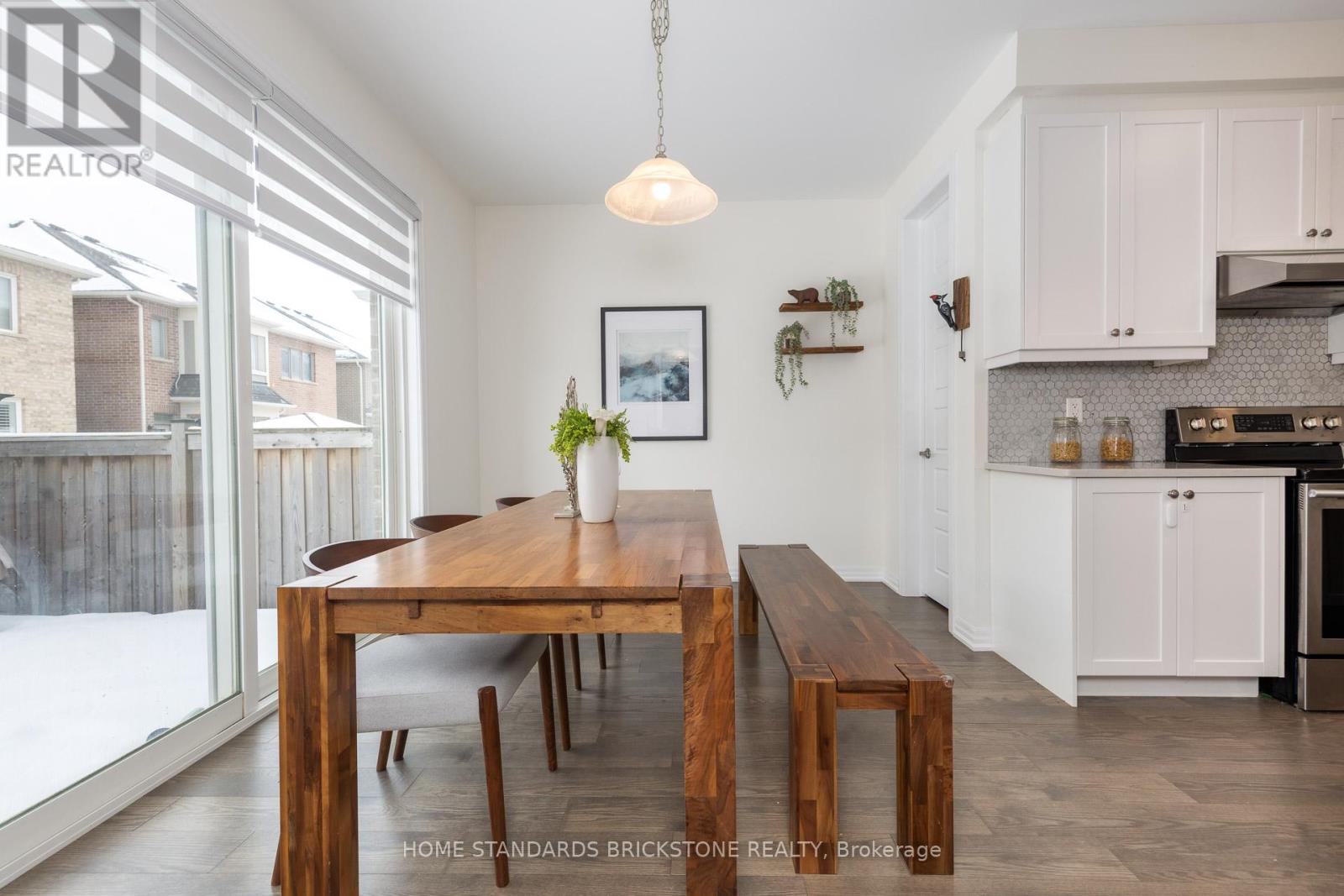 3314 Mintwood Circle, Oakville (go Glenorchy), Ontario