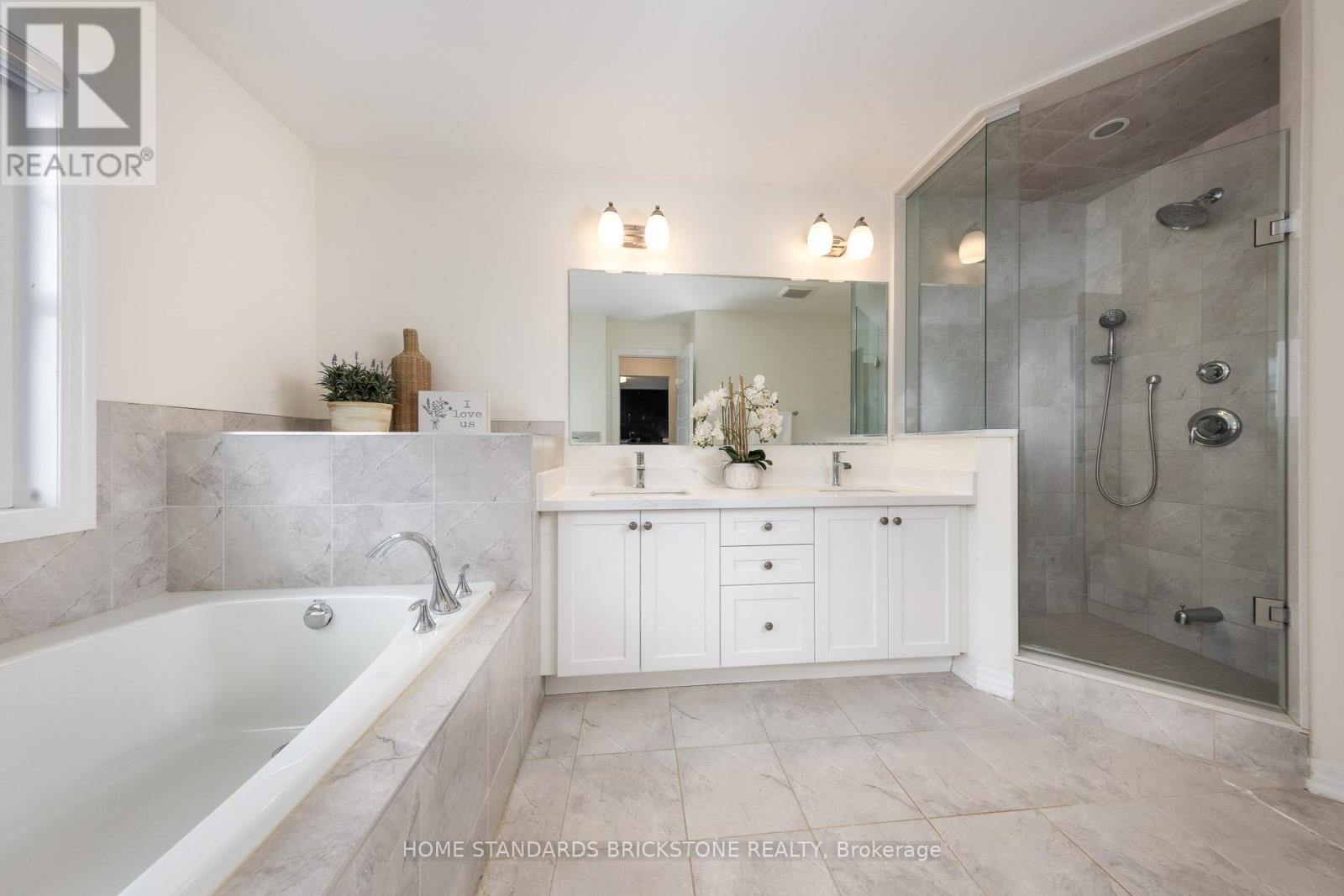3314 Mintwood Circle, Oakville (go Glenorchy), Ontario