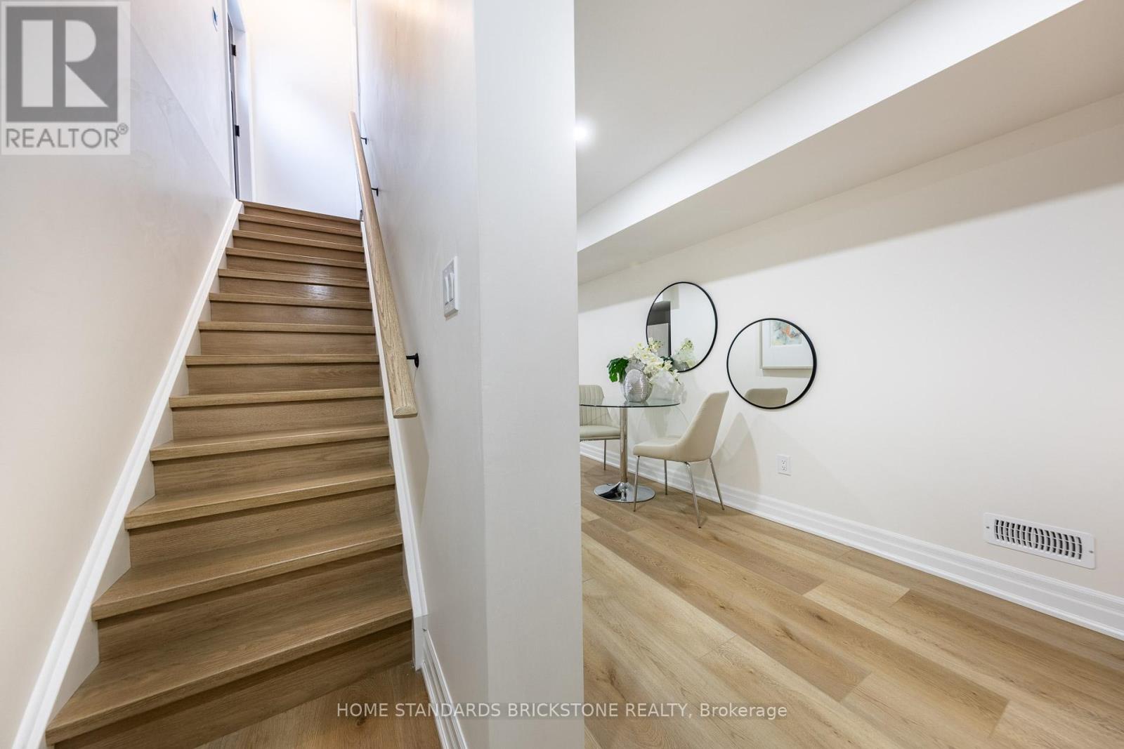 3314 Mintwood Circle, Oakville (go Glenorchy), Ontario