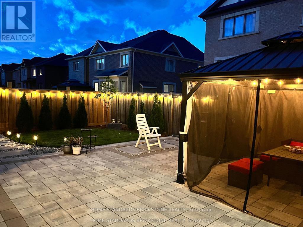 3314 Mintwood Circle, Oakville (go Glenorchy), Ontario