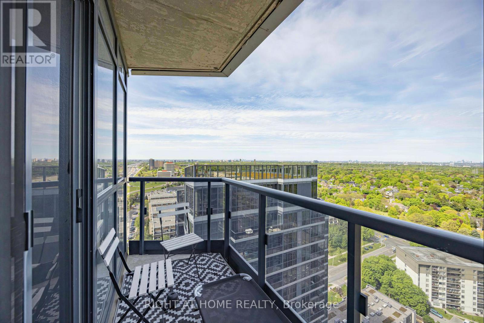 2502 - 5 Valhalla Inn Road, Toronto (islington-city Centre West), Ontario