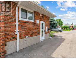 7 PENWORTH ROAD