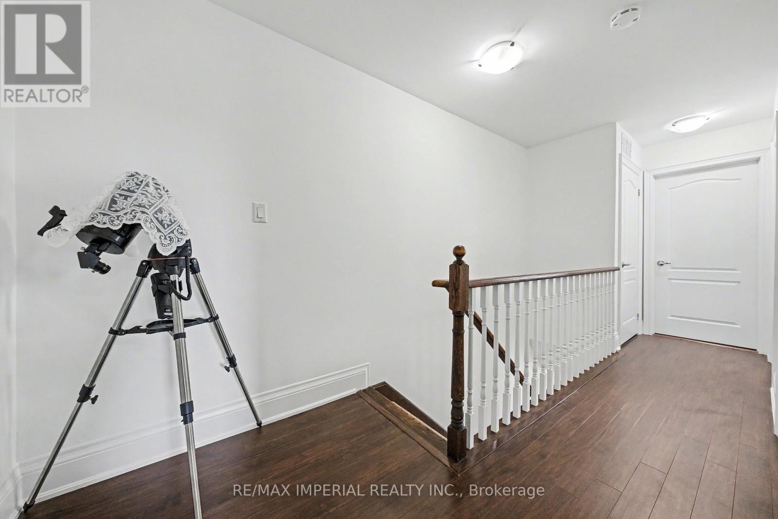 2 - 2964 Islington Avenue, Toronto (humber Summit), Ontario