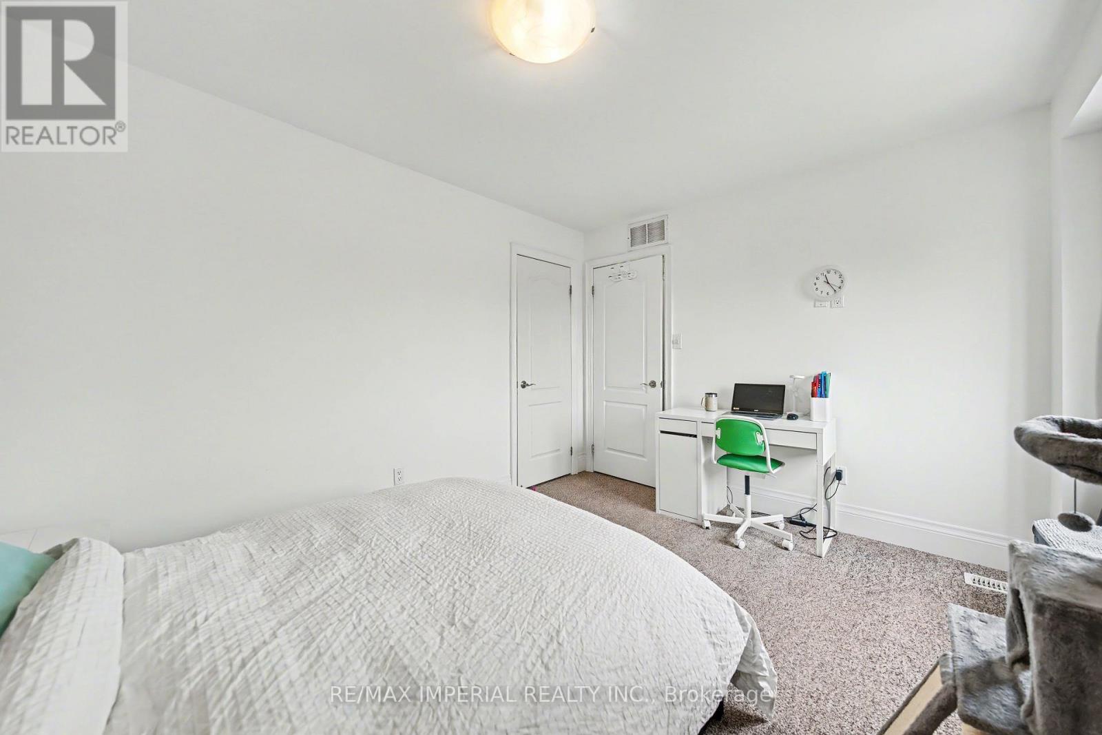 2 - 2964 Islington Avenue, Toronto (humber Summit), Ontario