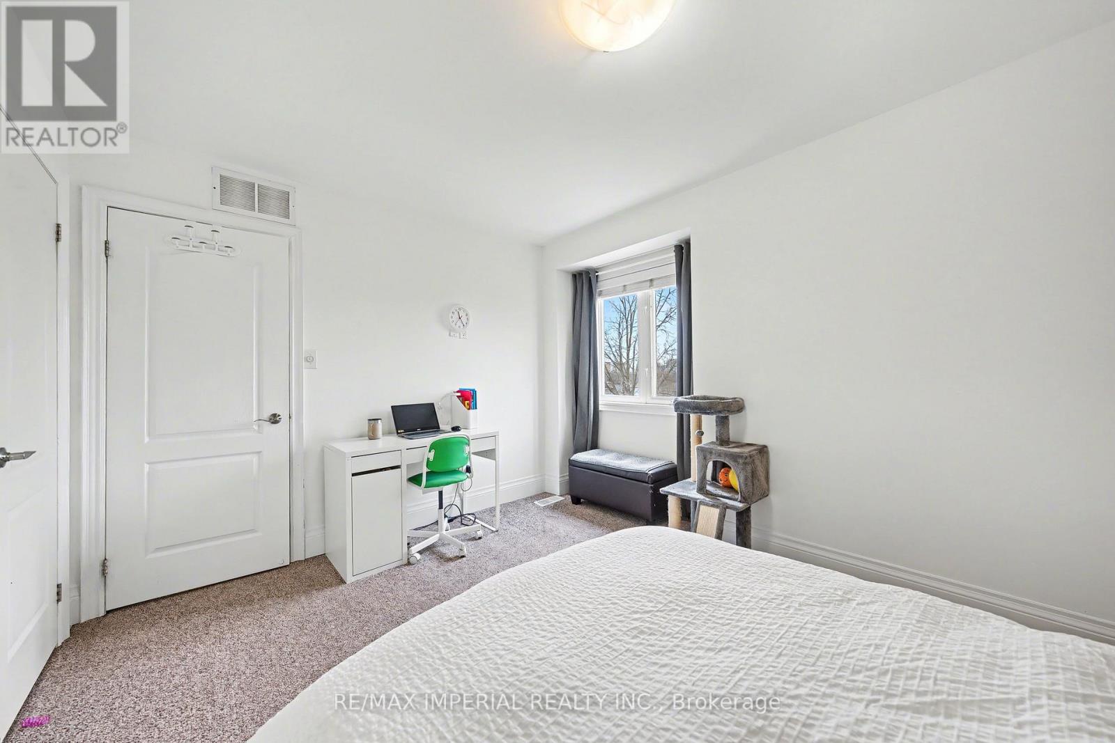 2 - 2964 Islington Avenue, Toronto (humber Summit), Ontario