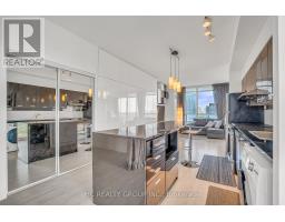 2205 - 33 SINGER COURT