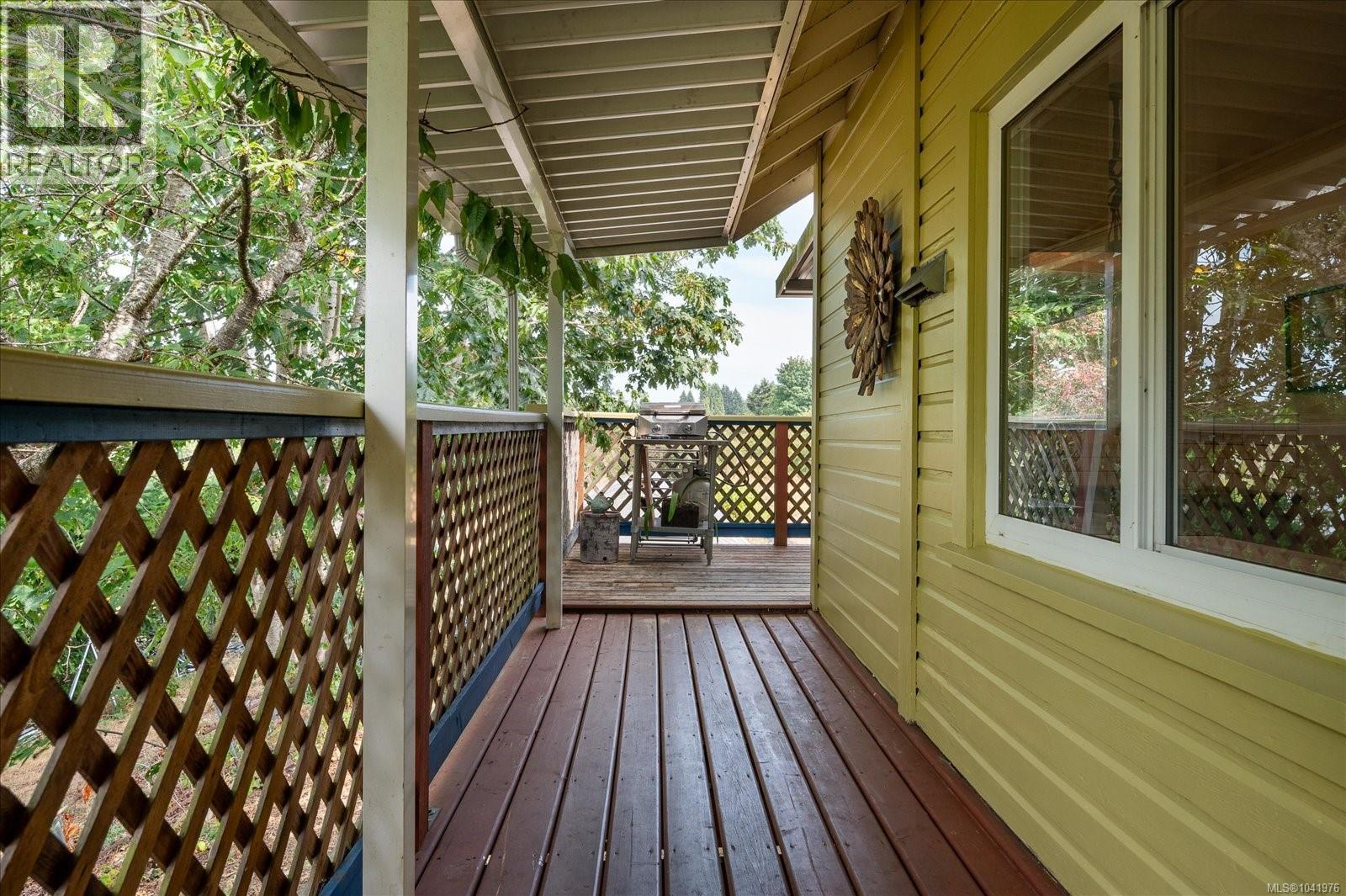 950 Bruce Ave, Nanaimo, British Columbia