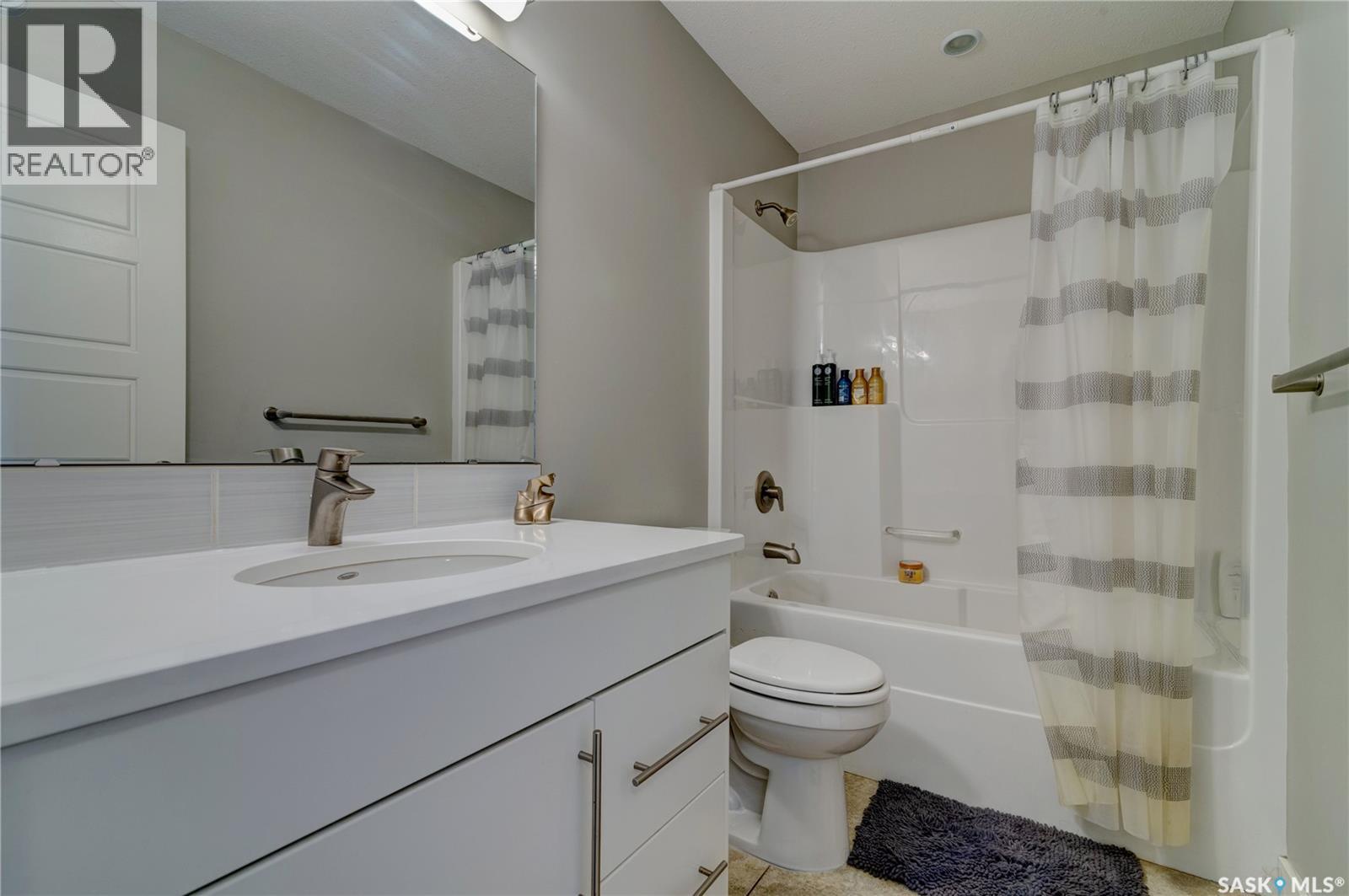 4606 Curtiss Avenue, Regina, Saskatchewan