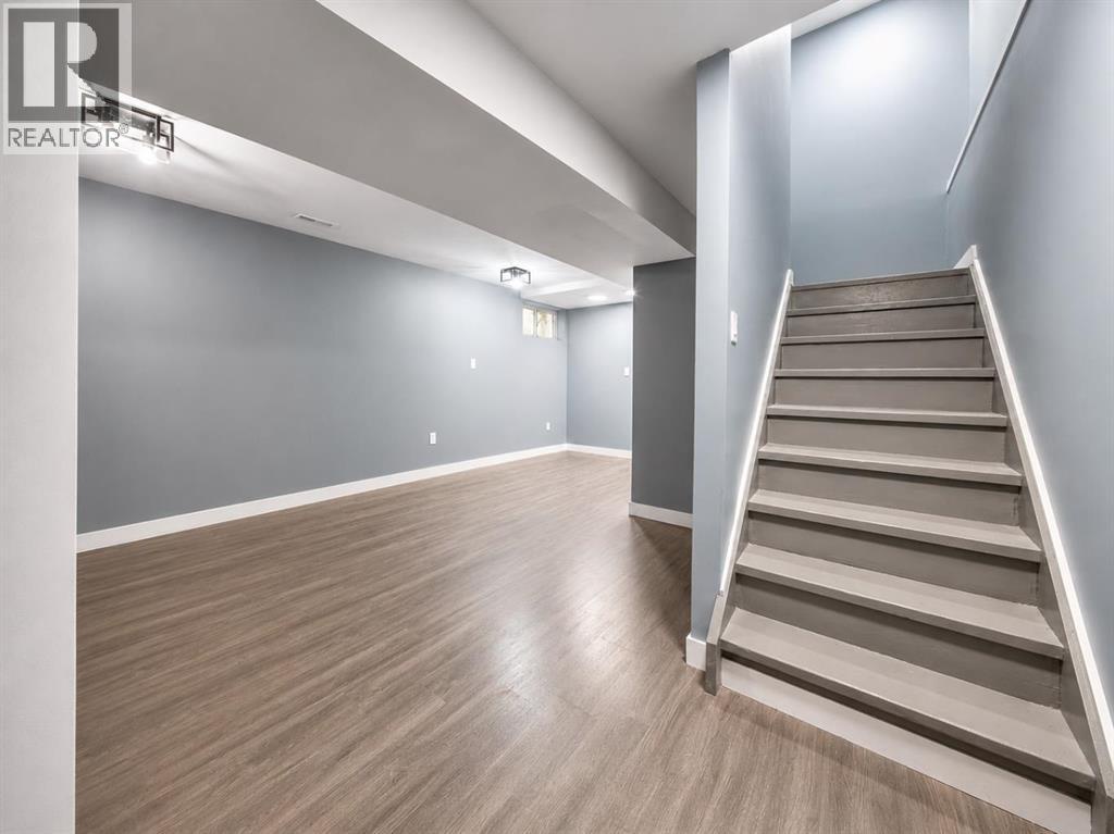218 Falmere Way Ne, Calgary, Alberta