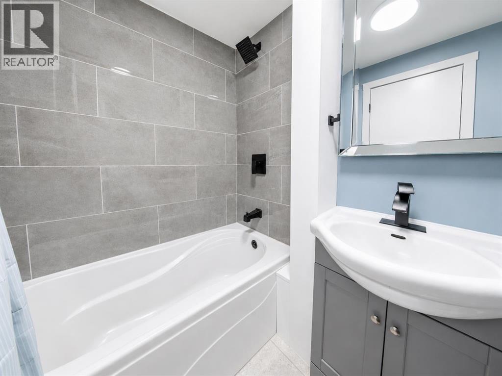 218 Falmere Way Ne, Calgary, Alberta