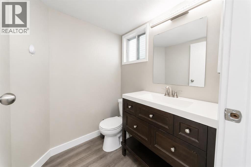 218 Falmere Way Ne, Calgary, Alberta