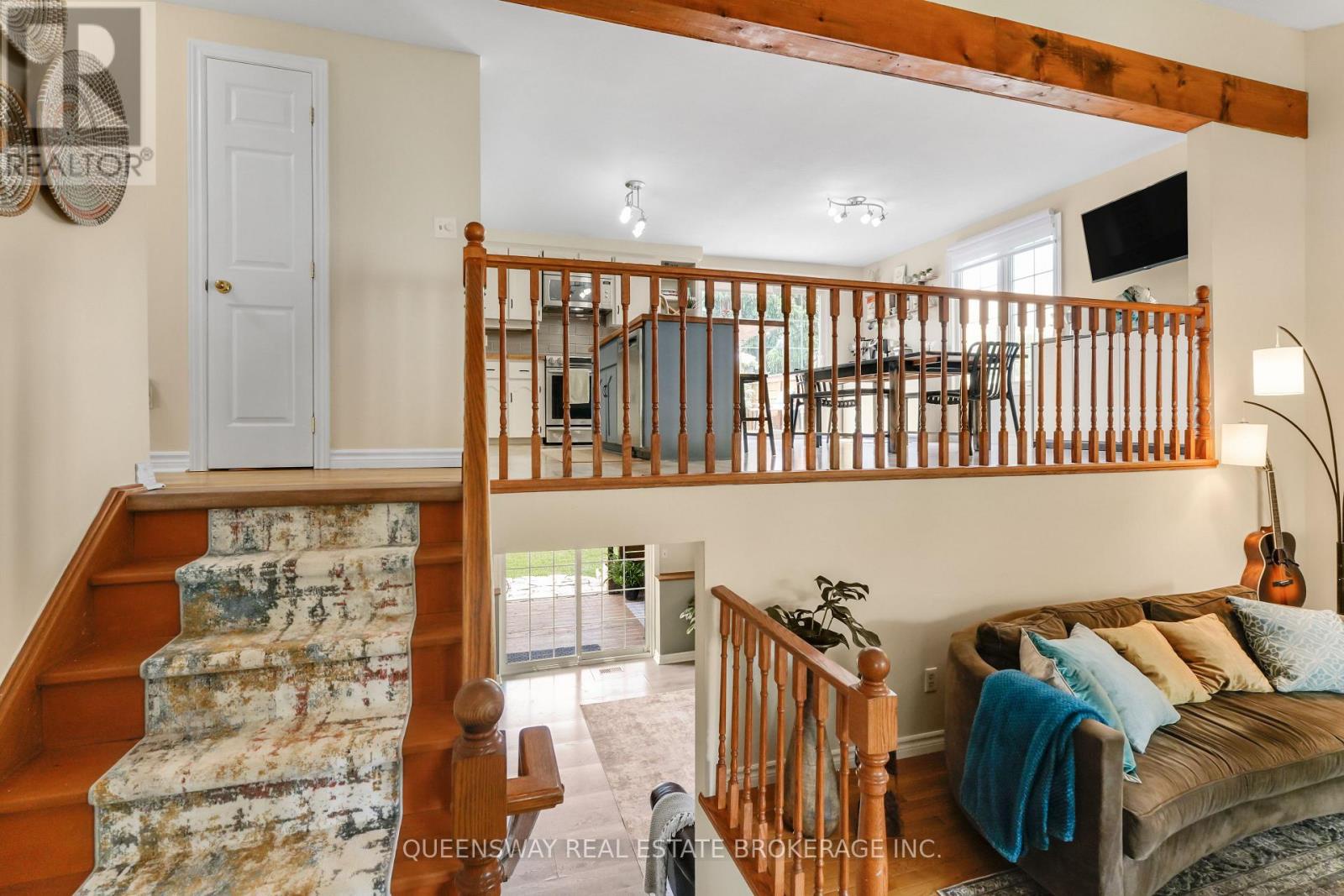 46 Greenwich Drive, Guelph (willow West/sugarbush/west Acres), Ontario