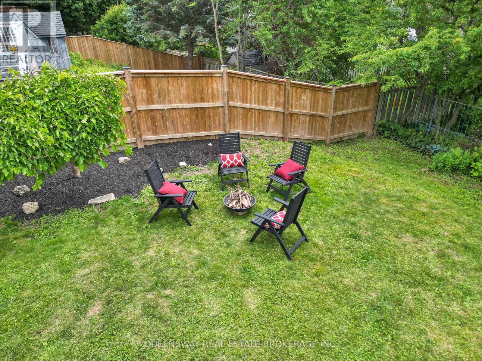 46 Greenwich Drive, Guelph (willow West/sugarbush/west Acres), Ontario