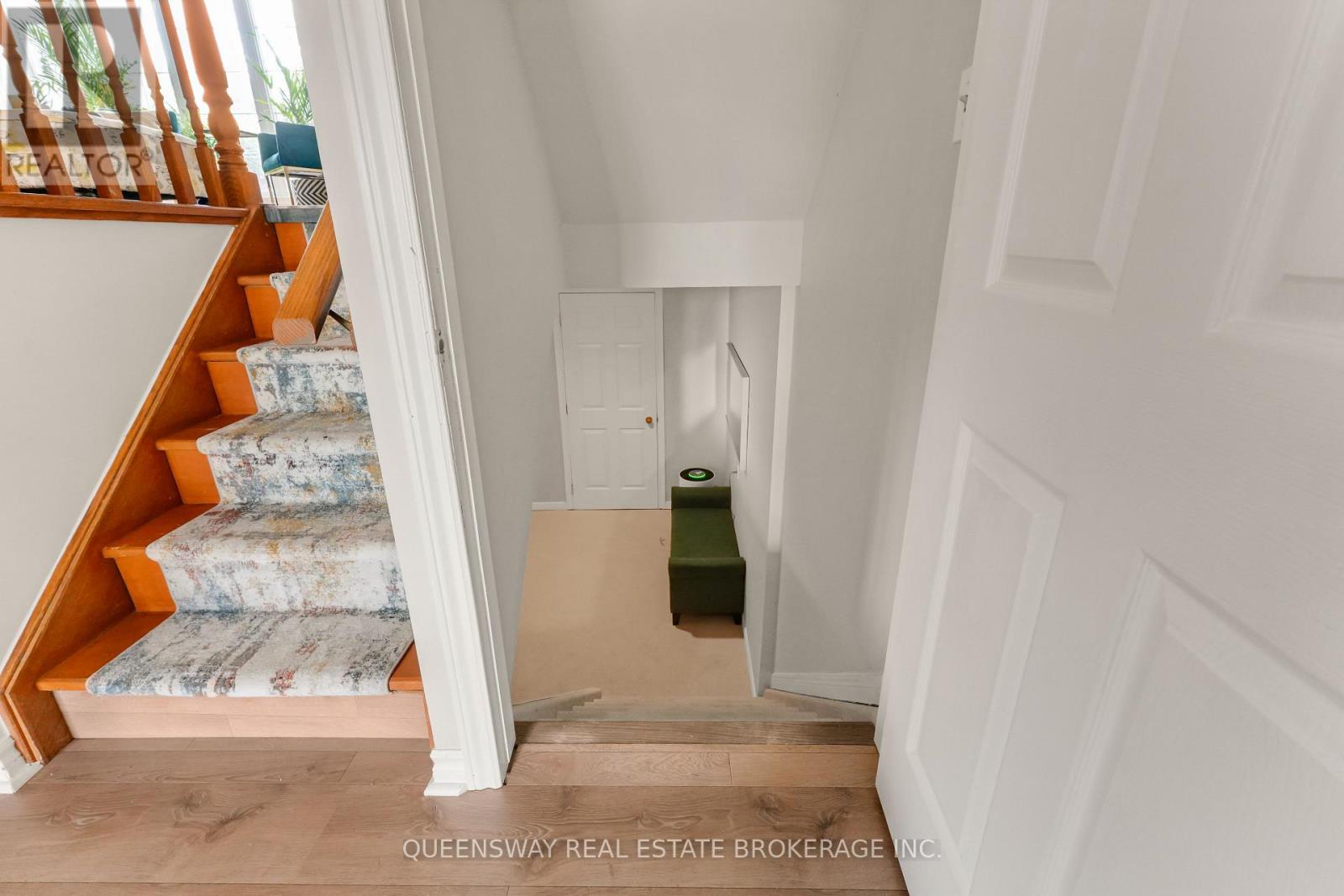 46 Greenwich Drive, Guelph (willow West/sugarbush/west Acres), Ontario