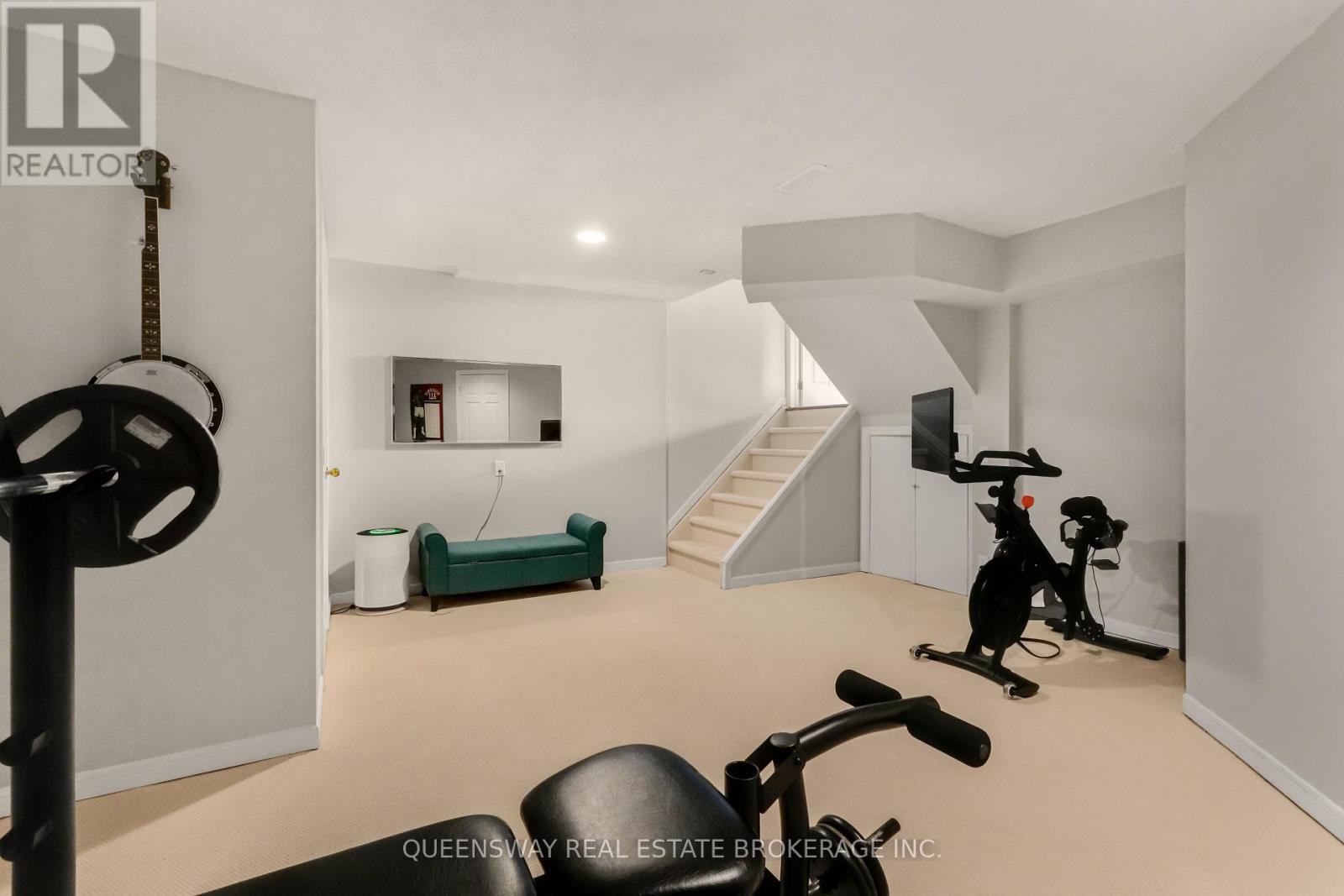 46 Greenwich Drive, Guelph (willow West/sugarbush/west Acres), Ontario