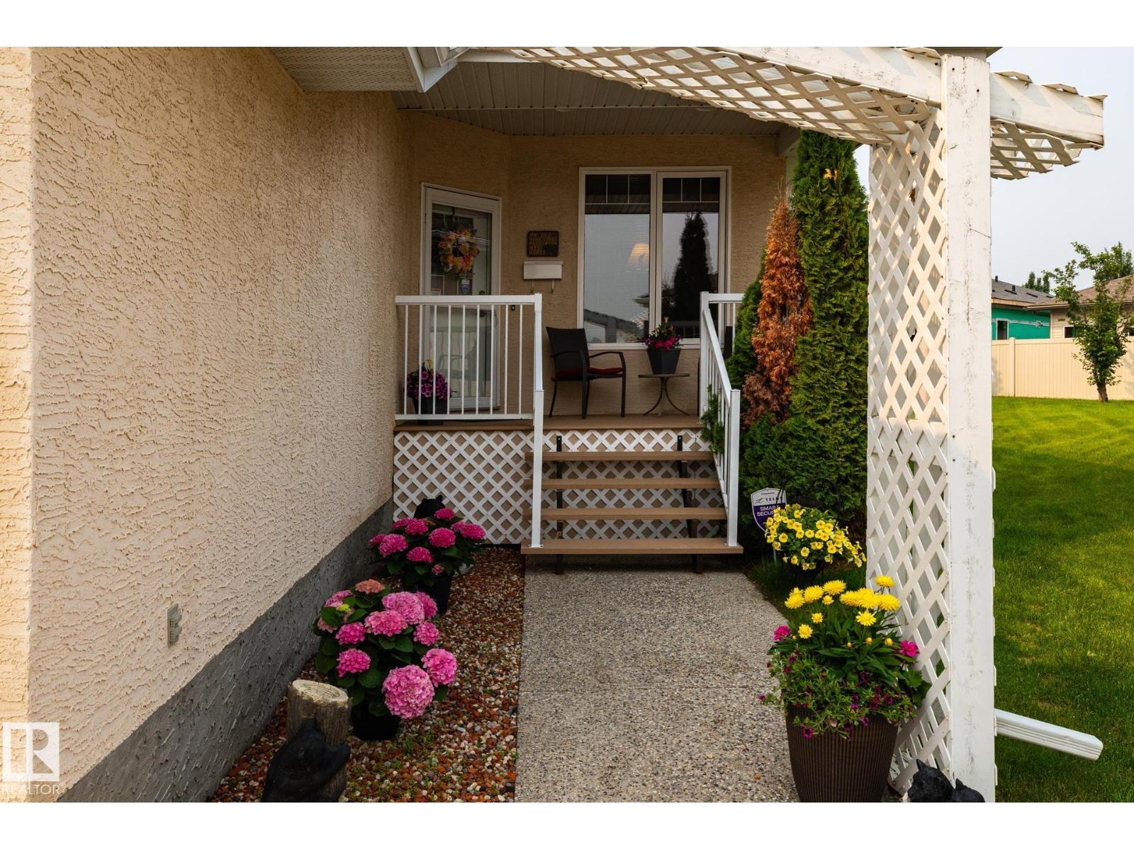 #6 9 Deer Park Dr, Spruce Grove, Alberta