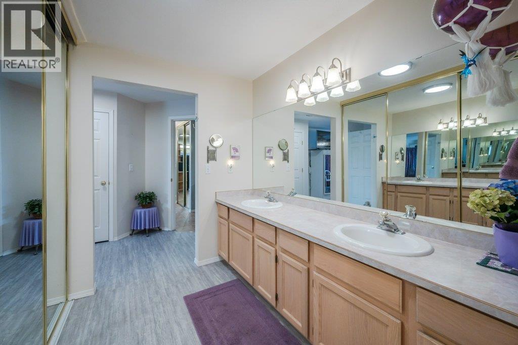 8302 68th Avenue Unit# 201, Osoyoos, British Columbia