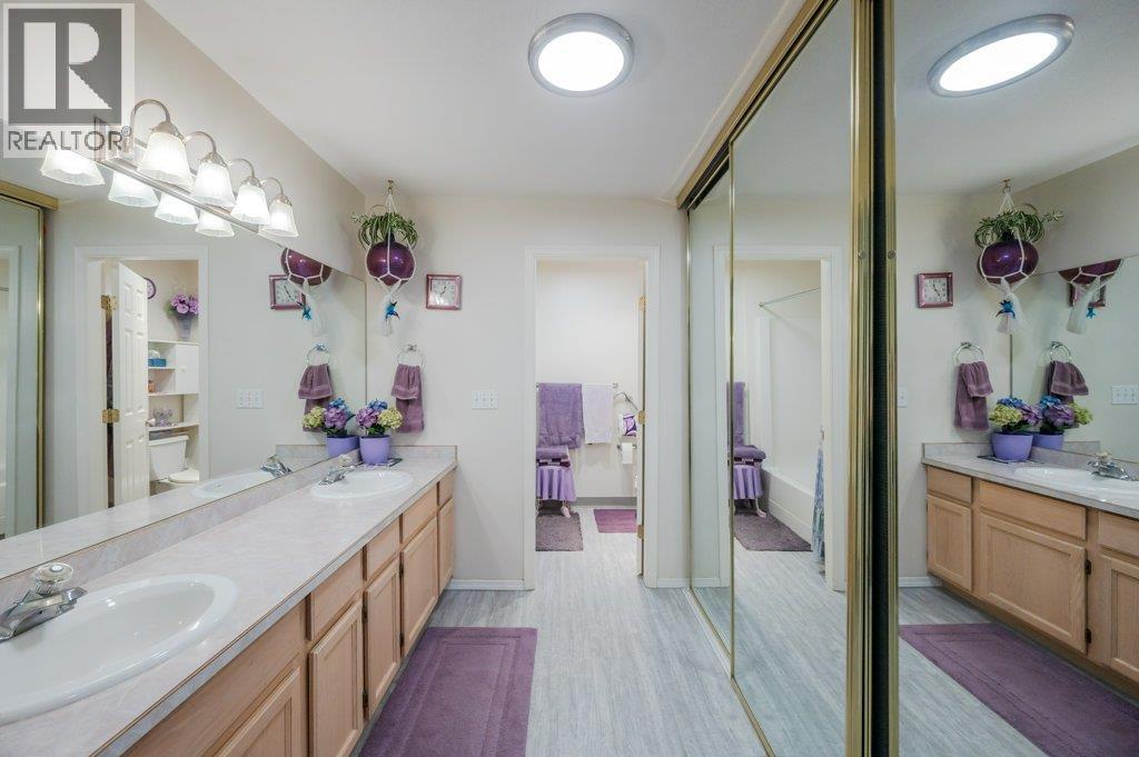 8302 68th Avenue Unit# 201, Osoyoos, British Columbia