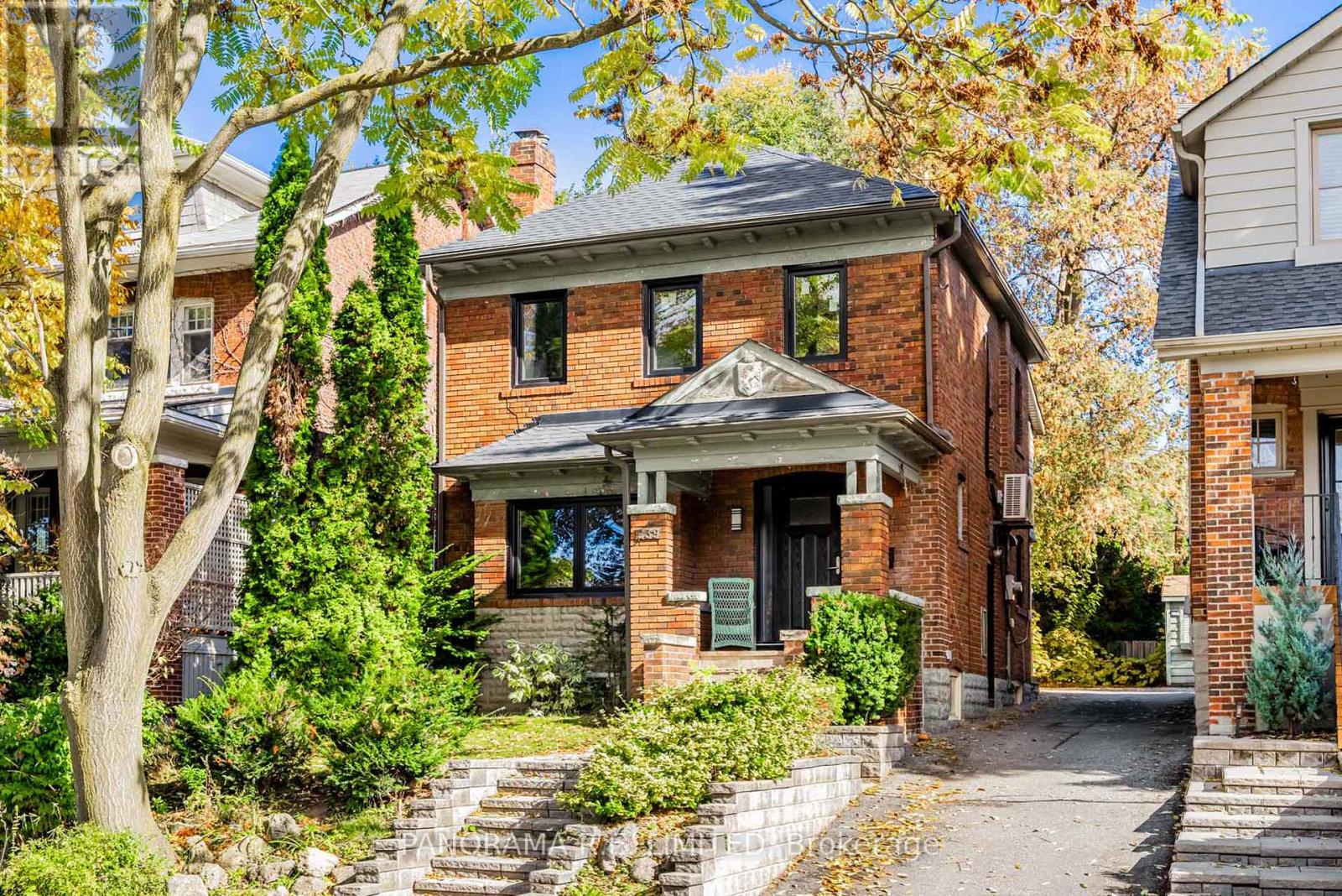 239 Winona Drive, Toronto (oakwood Village), Ontario