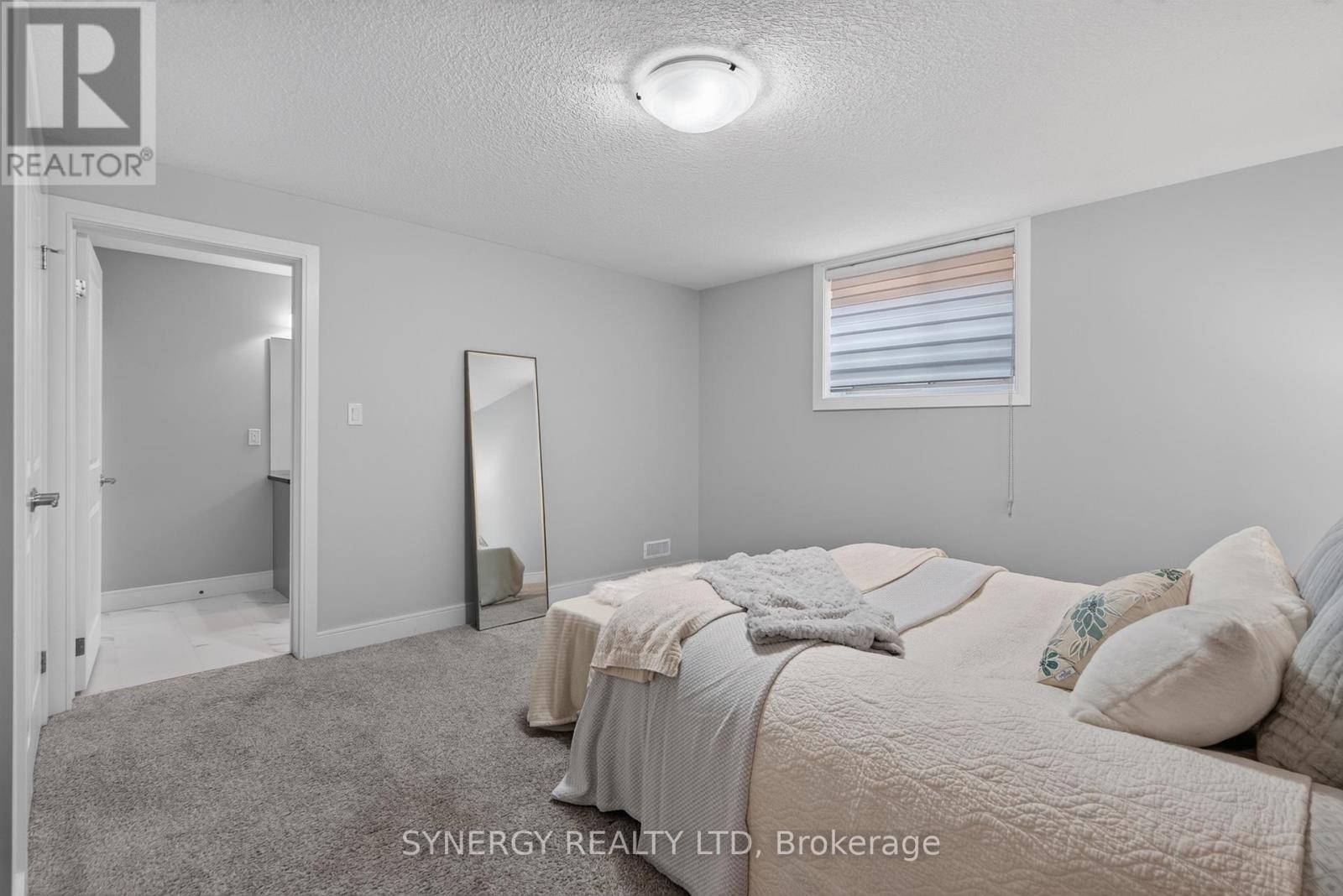 149 Collins Way, Strathroy-caradoc (se), Ontario