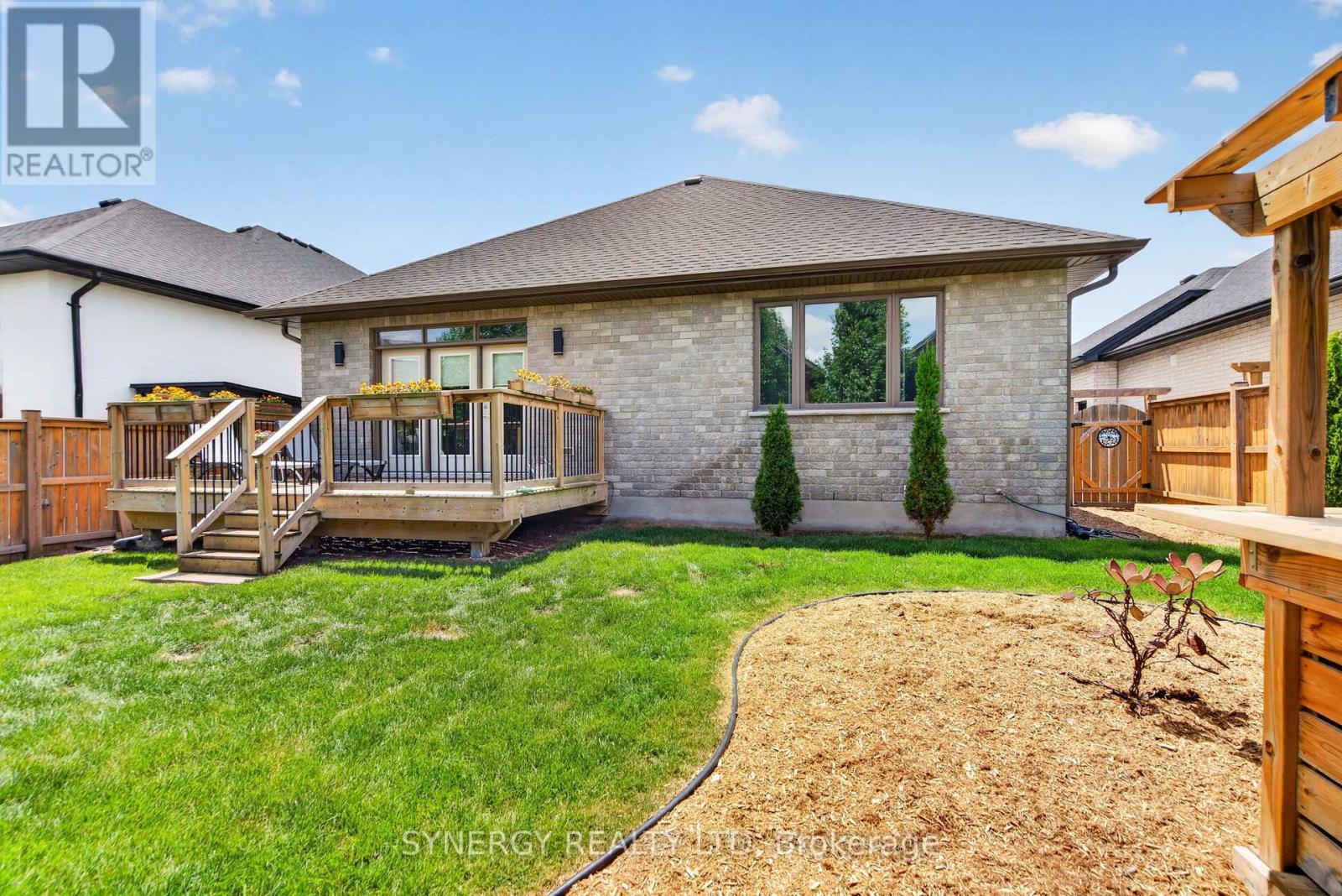 149 Collins Way, Strathroy-caradoc (se), Ontario