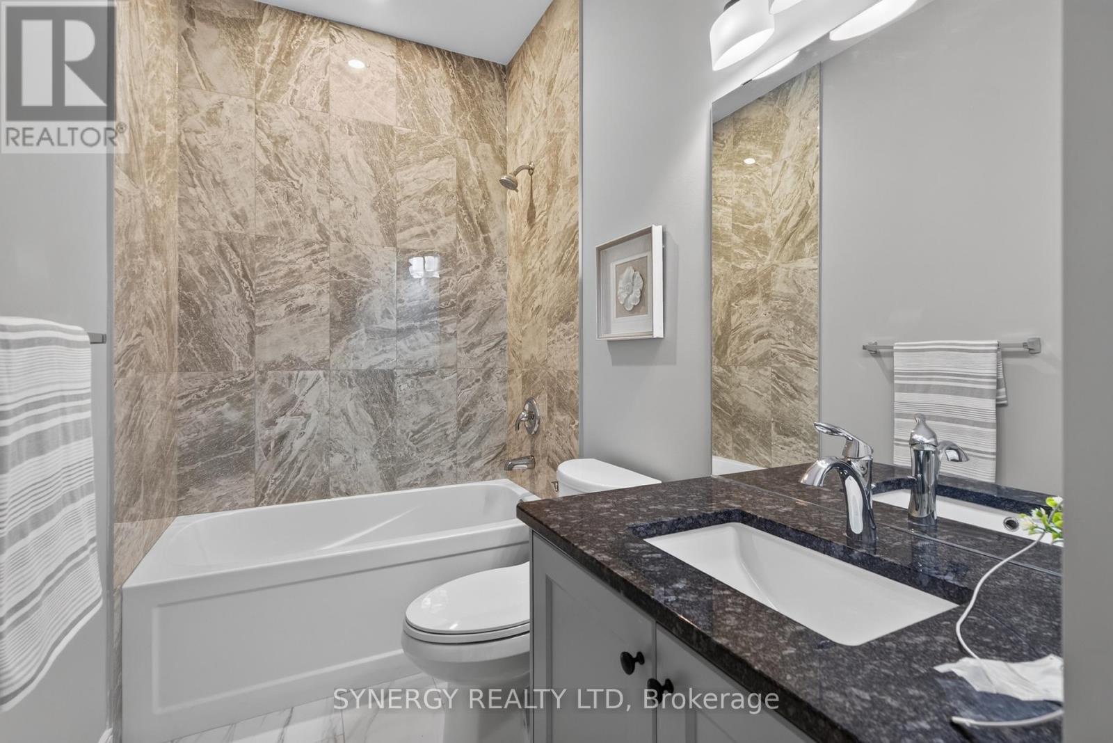 149 Collins Way, Strathroy-caradoc (se), Ontario