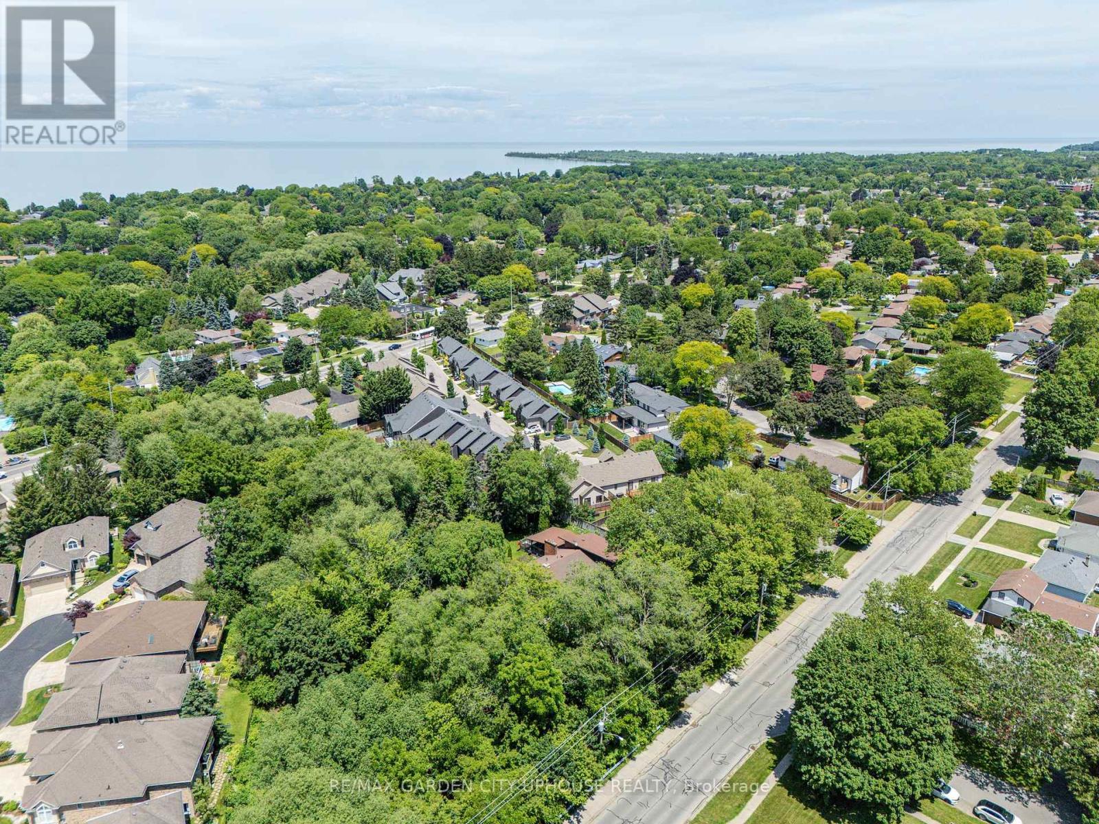 33 Parnell Road N, St. Catharines (vine/linwell), Ontario