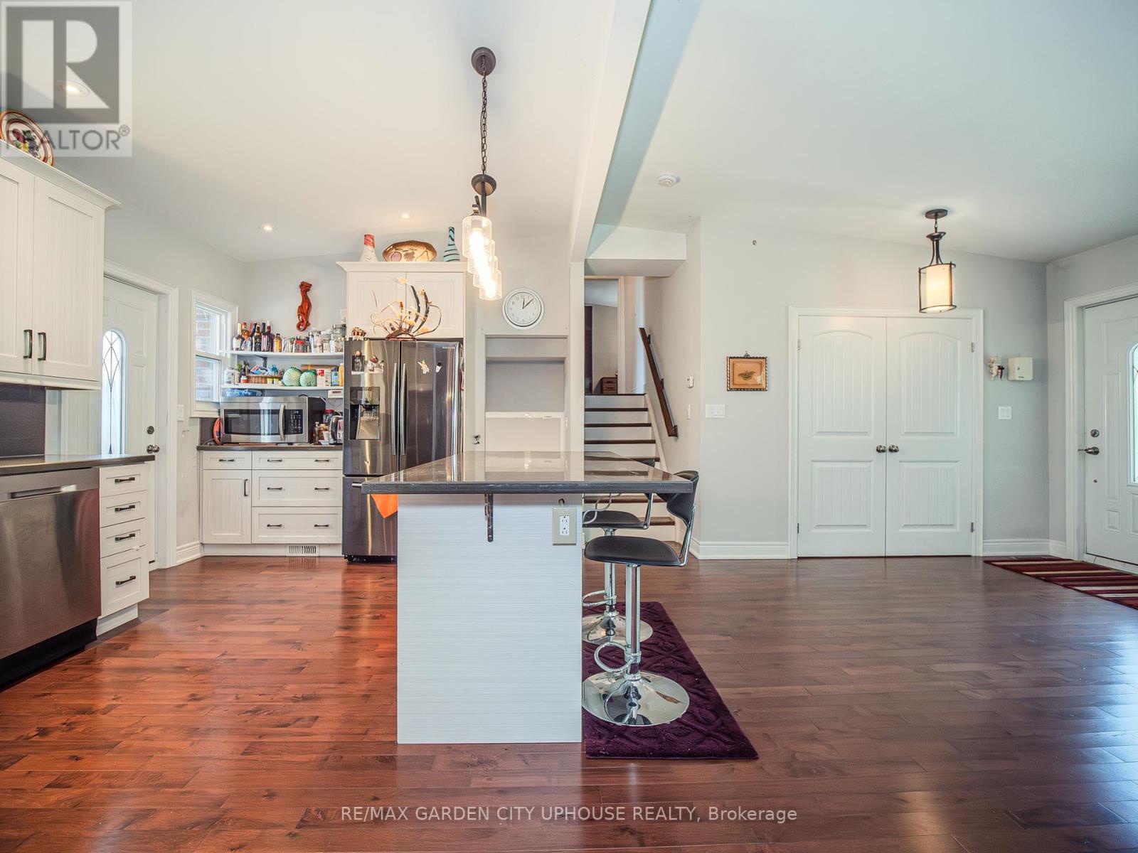 33 Parnell Road N, St. Catharines (vine/linwell), Ontario