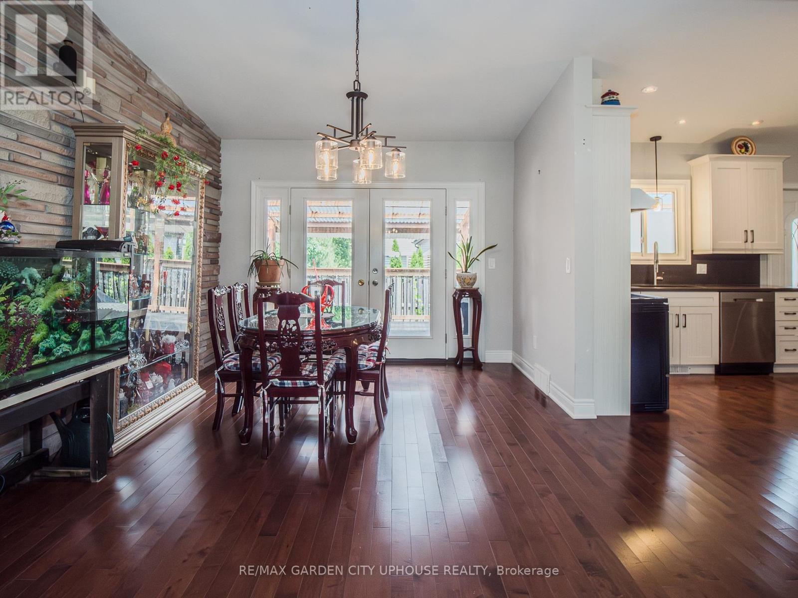 33 Parnell Road N, St. Catharines (vine/linwell), Ontario