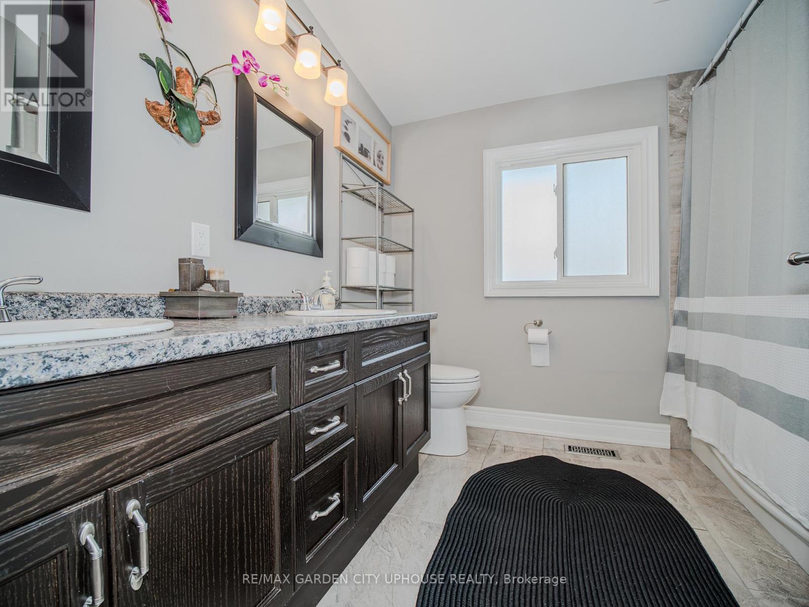 33 Parnell Road N, St. Catharines (vine/linwell), Ontario