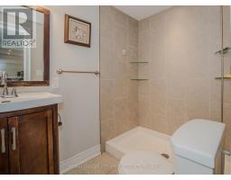 33 PARNELL ROAD N