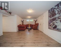 33 PARNELL ROAD N