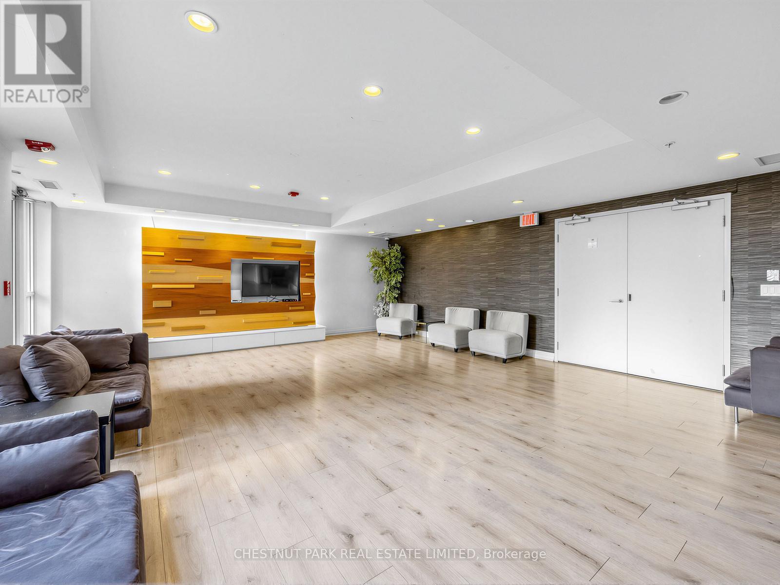 613 - 15 James Finlay Way, Toronto (downsview-roding-cfb), Ontario