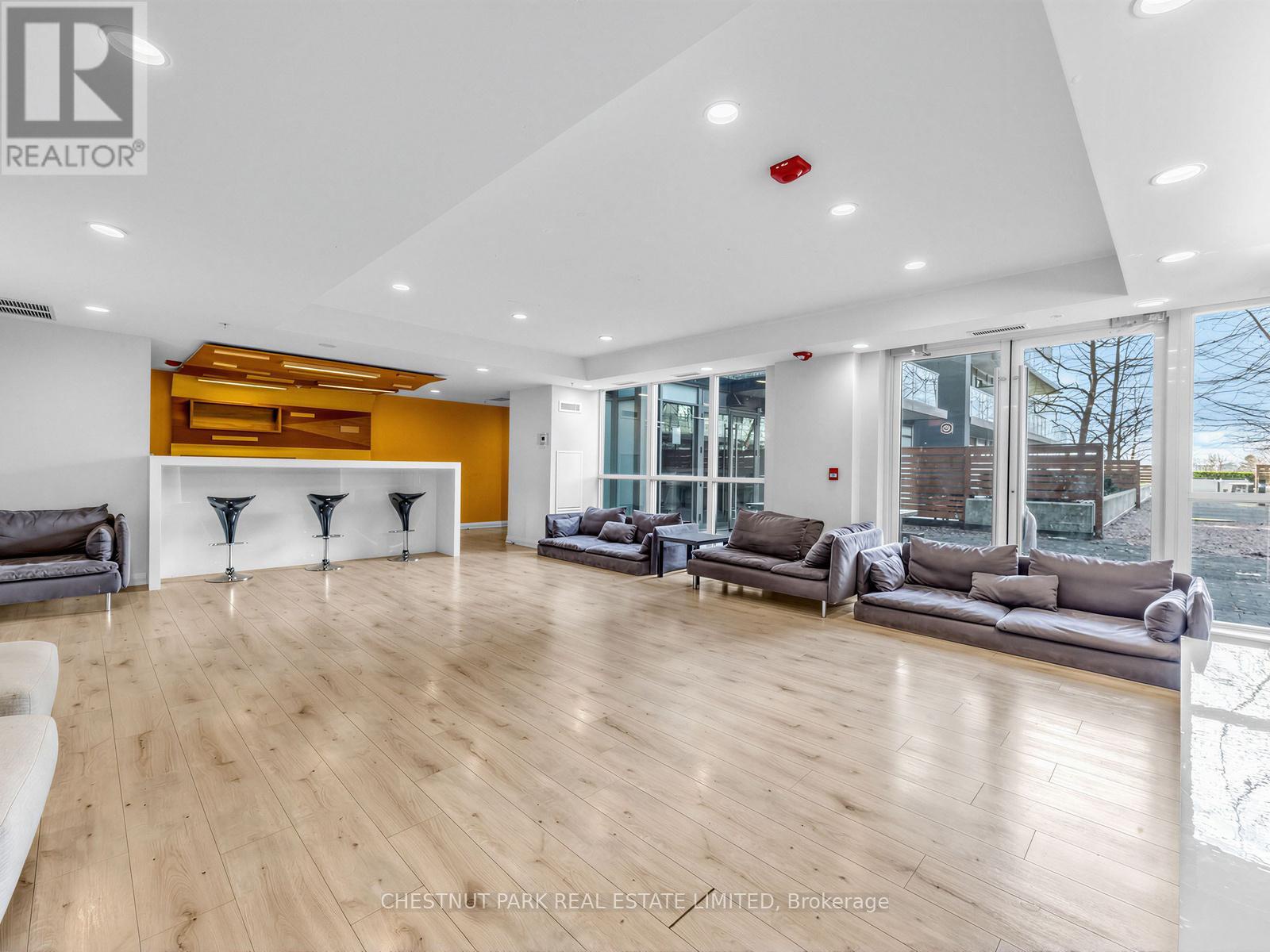 613 - 15 James Finlay Way, Toronto (downsview-roding-cfb), Ontario
