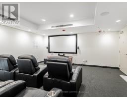 613 - 15 JAMES FINLAY WAY
