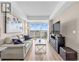 613 - 15 JAMES FINLAY WAY