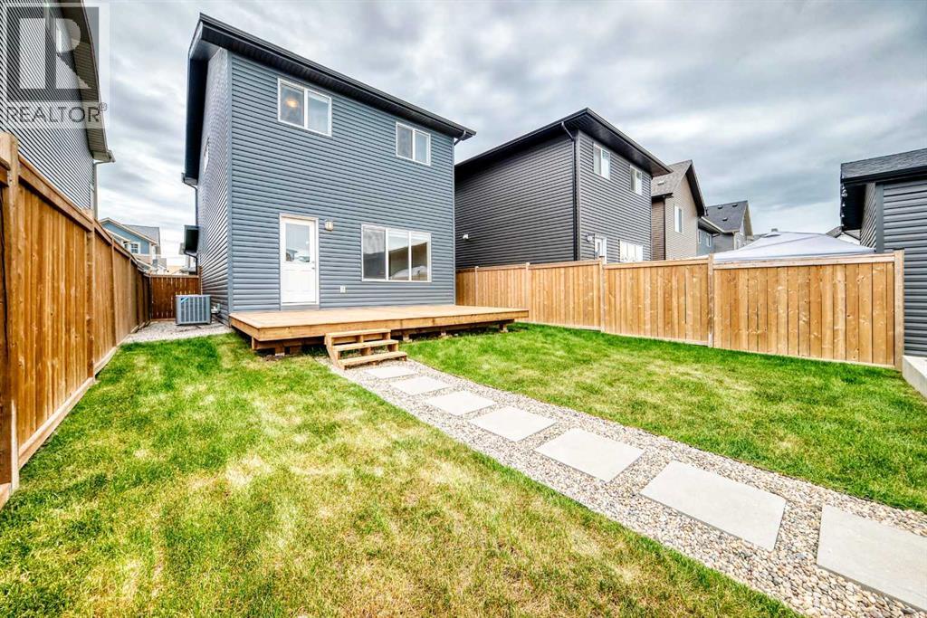 121 Palomino Street, Cochrane, Alberta
