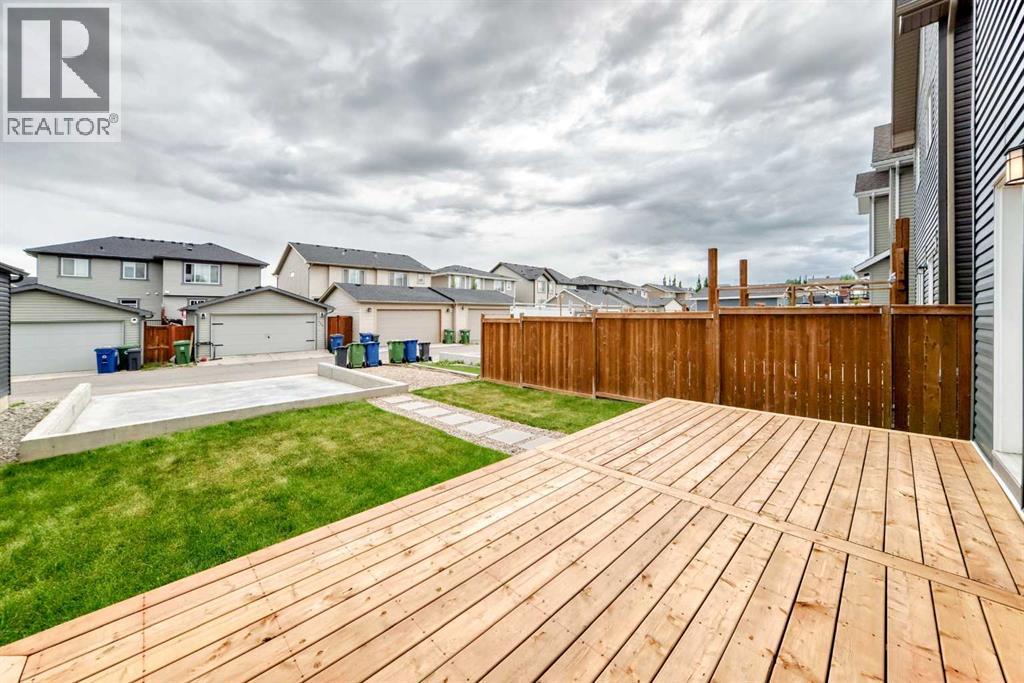 121 Palomino Street, Cochrane, Alberta
