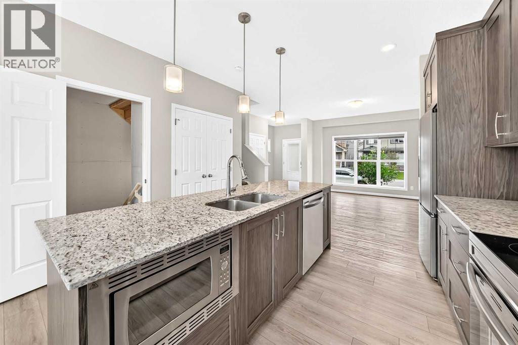 121 Palomino Street, Cochrane, Alberta