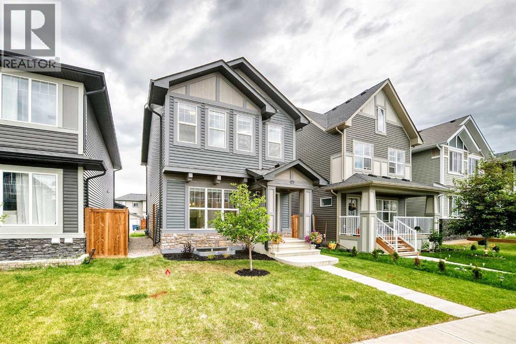 121 Palomino Street, Cochrane, Alberta