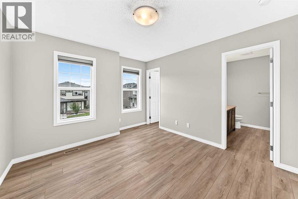 121 Palomino Street, Cochrane, Alberta