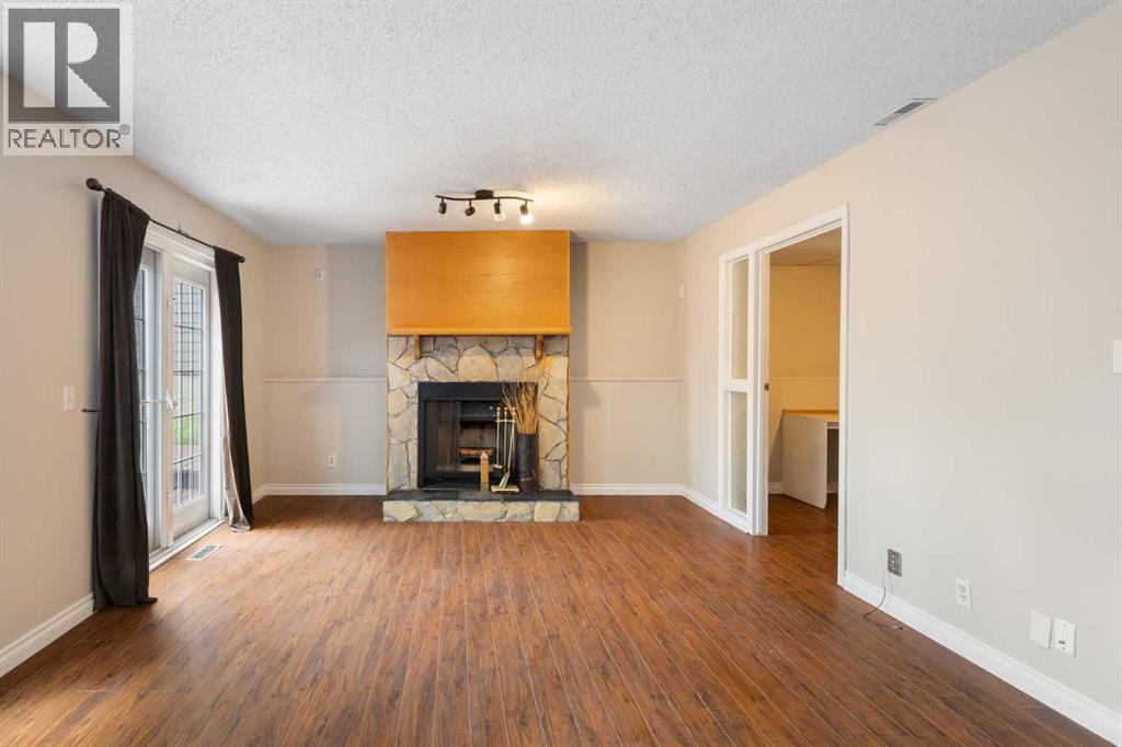68 Scenic Acres Drive Nw, Calgary, Alberta