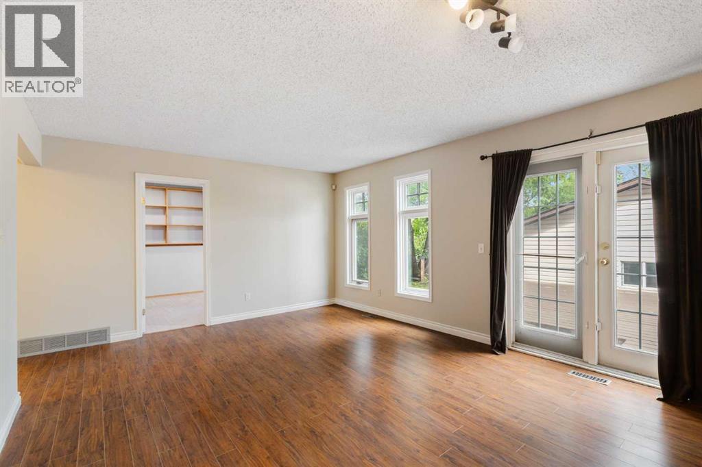 68 Scenic Acres Drive Nw, Calgary, Alberta