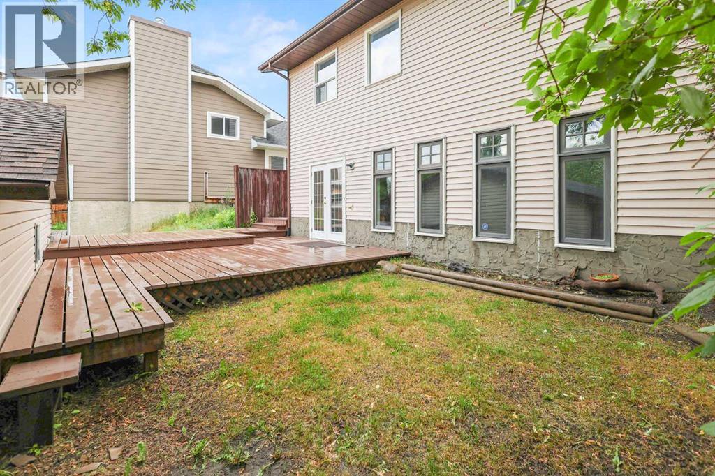 68 Scenic Acres Drive Nw, Calgary, Alberta