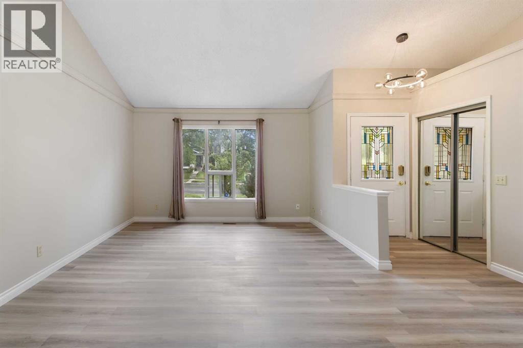 68 Scenic Acres Drive Nw, Calgary, Alberta