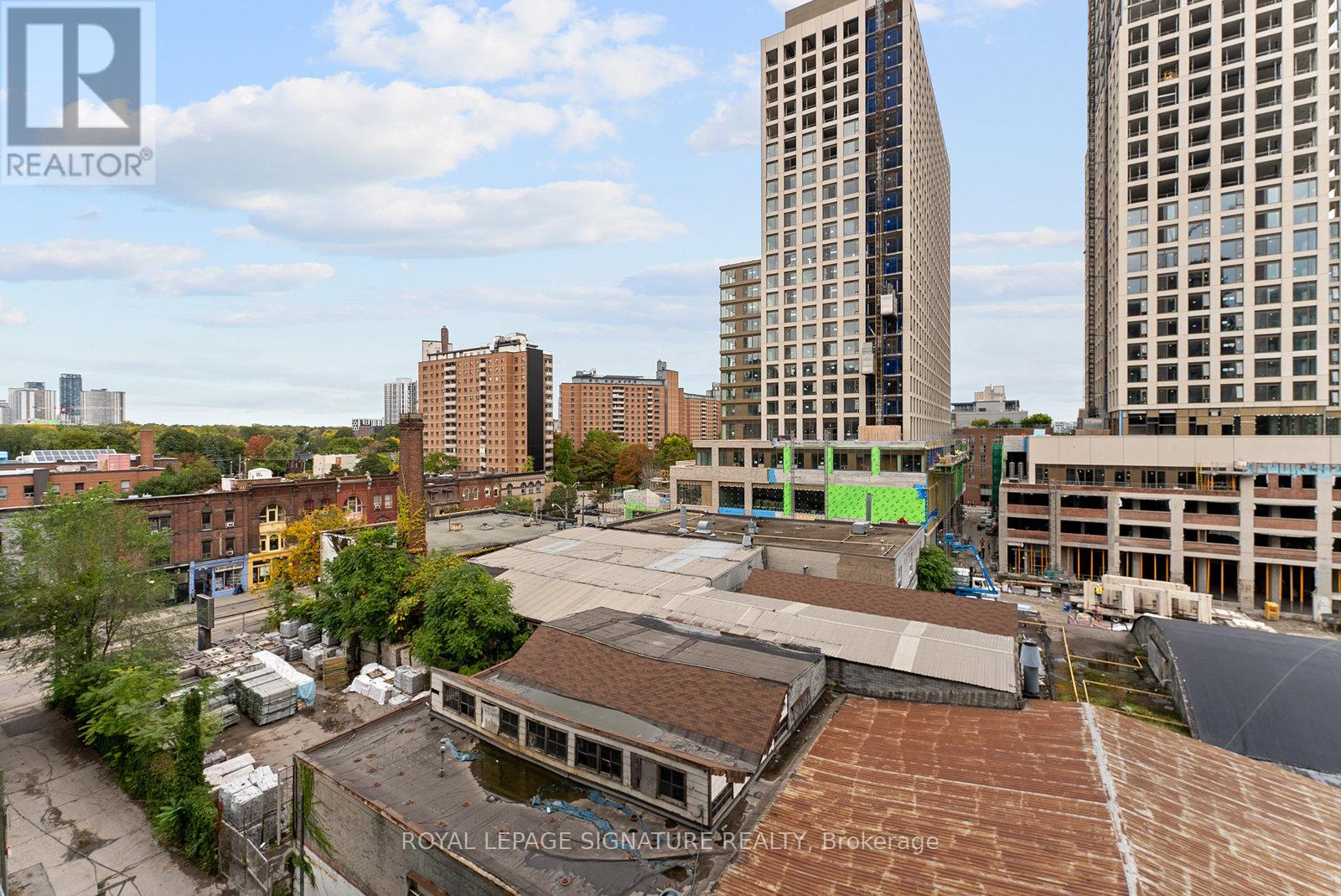 718 - 320 Richmond Street E, Toronto (moss Park), Ontario