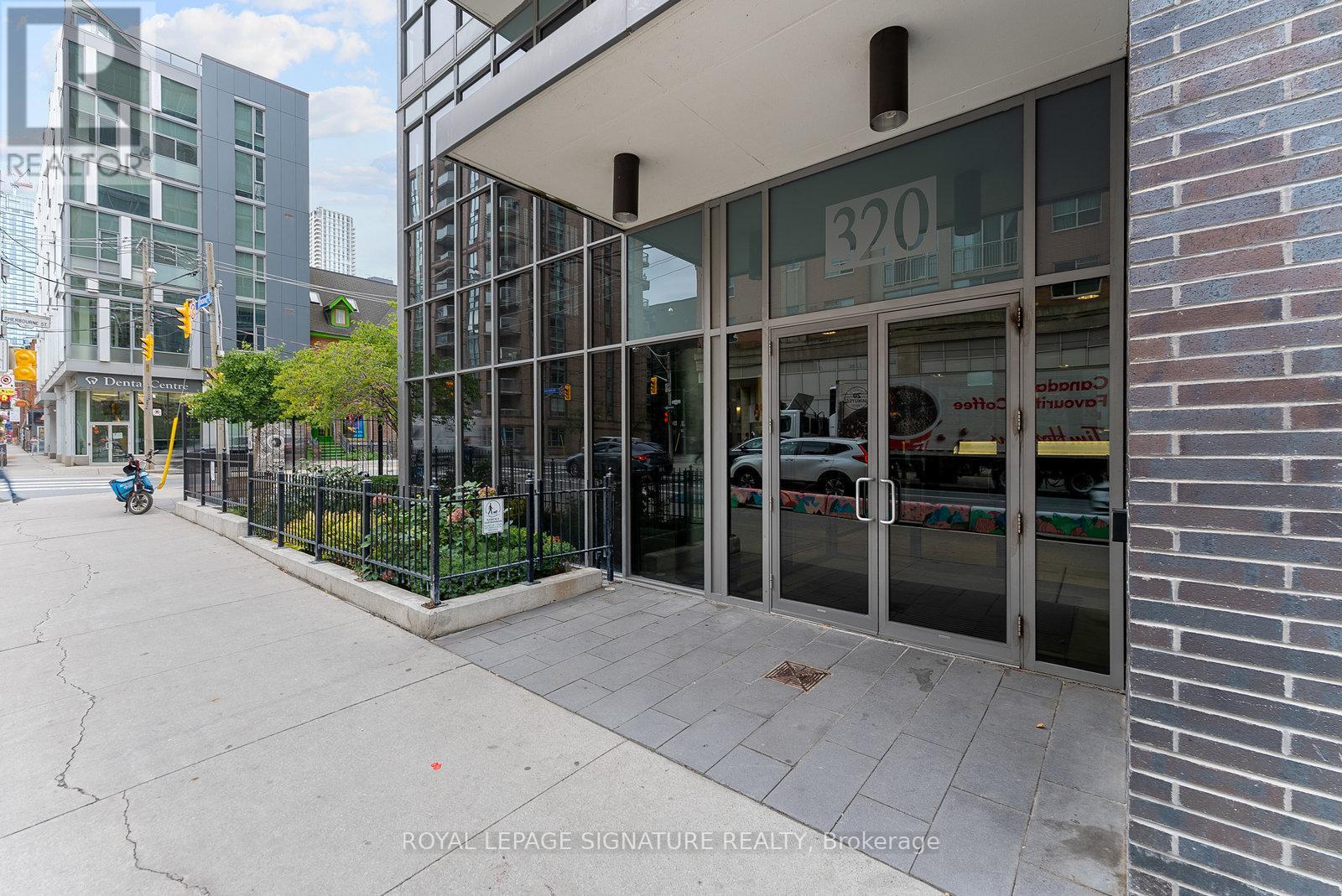 718 - 320 Richmond Street E, Toronto (moss Park), Ontario