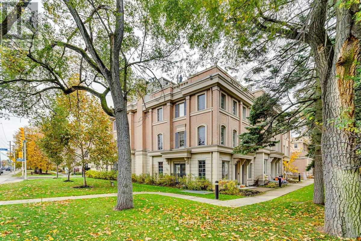 7 - 70 Hargrave Lane, Toronto (bridle Path-sunnybrook-york Mills), Ontario