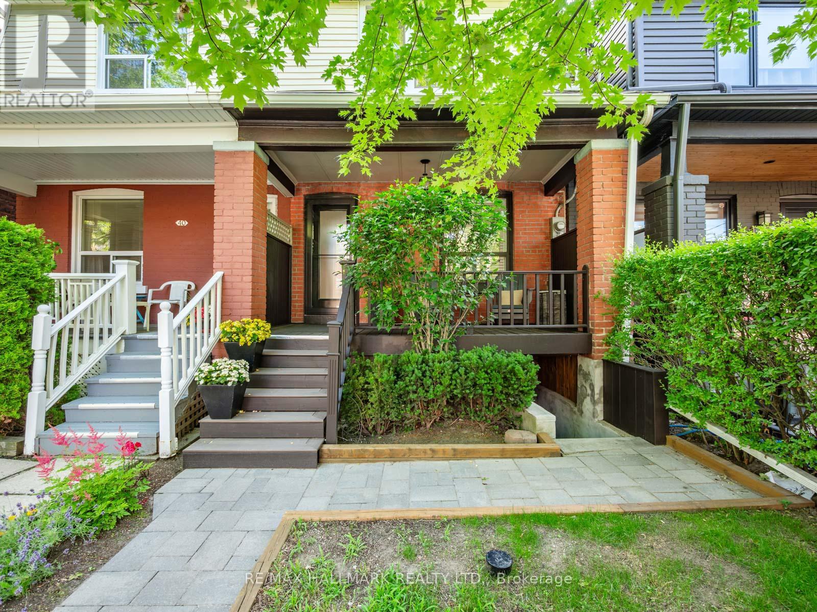 42 Arundel Avenue, Toronto (playter Estates-danforth), Ontario